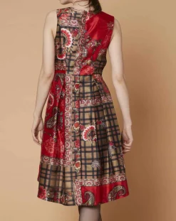 Robe Baltimore rouge