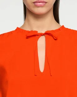 Robe courte à volants rouge