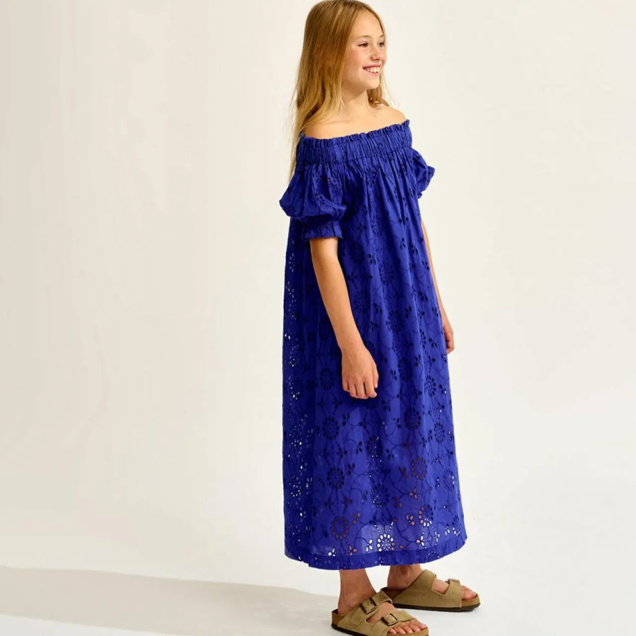 Robe en Popeline brodée Henna bleue