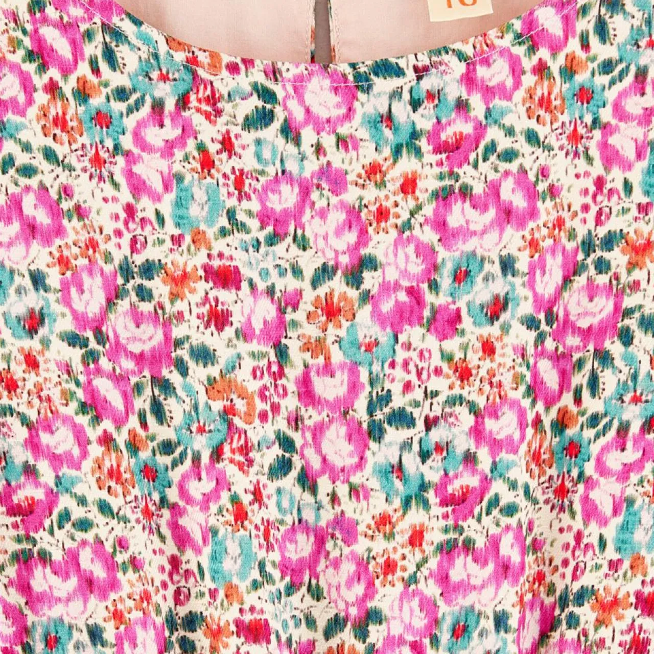 Robe Plays display a