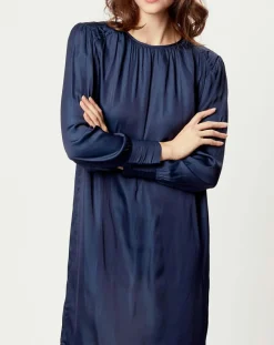 Robe satinée Giulia bleu marine