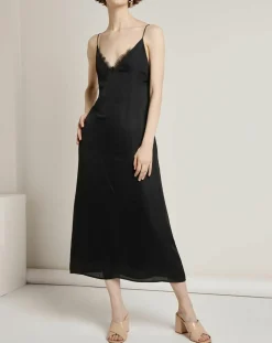 Robe satinée Jade noire