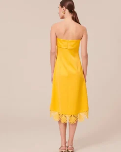 Robe satinée jaune