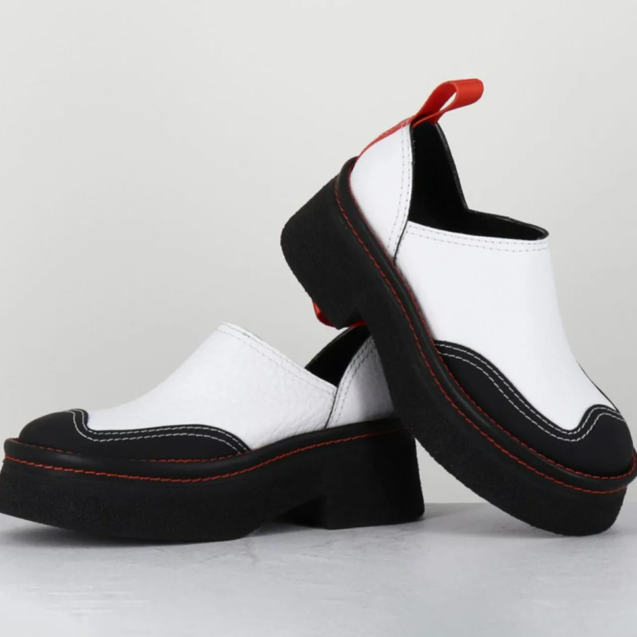 Sabots en Cuir Mercedes blancs - Talon 6 cm