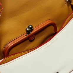 Sac bandoulière en Cuir Dinky 24 craie - 17x7x24 cm