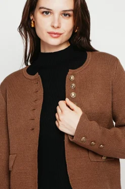 Veste courte boutonnée marron