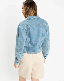 Veste en jean courte à boutons bleue